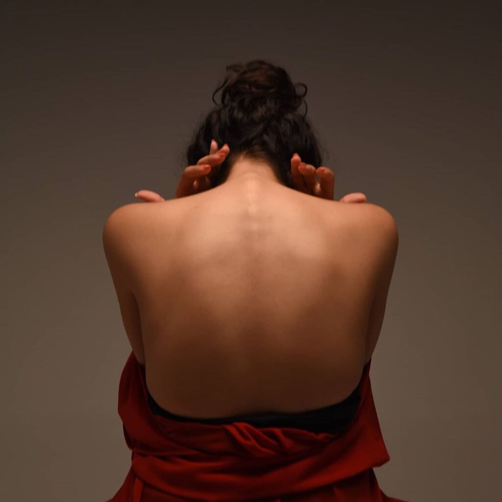 من-هي-زينب-غريب