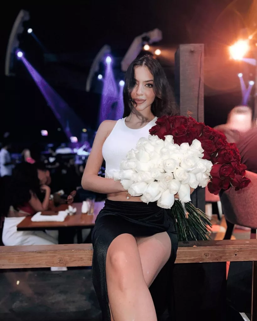 معلومات عن ديانا اريان ويكيبيديا dyana aryan 6 من-هي-ديانا-اريان