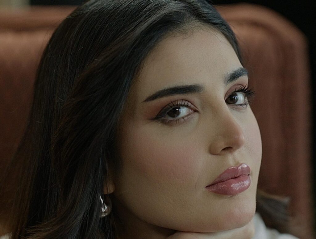 مسلسل عمتي نوير: قصة سعودية مشوقة في رمضان 2025 2 سجا العتيبي ممثلة في مسلسل عمتي نوير