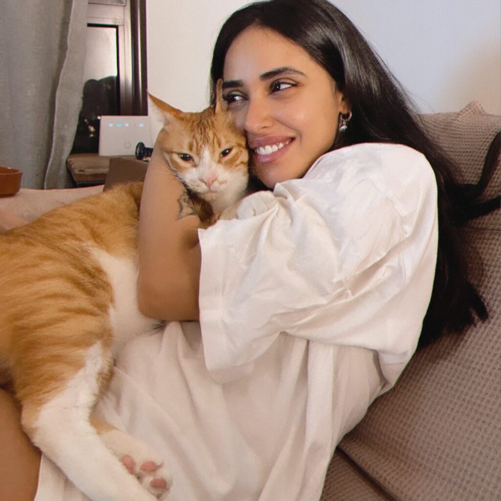 بطلة مسلسل ظروف غامضة