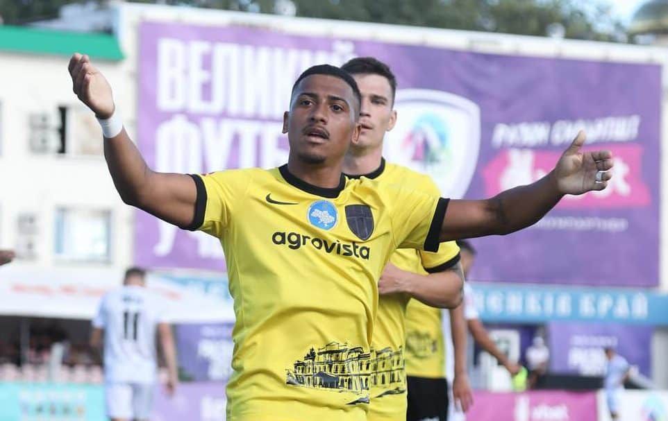 خوان ألفينا لاعب الزمالك الجديد.. هل يصبح الجناح البرازيلي "المفتاح السحري" في تشكيل الزمالك؟ 2 خوان الفينا لاعب الزمالك الجديد