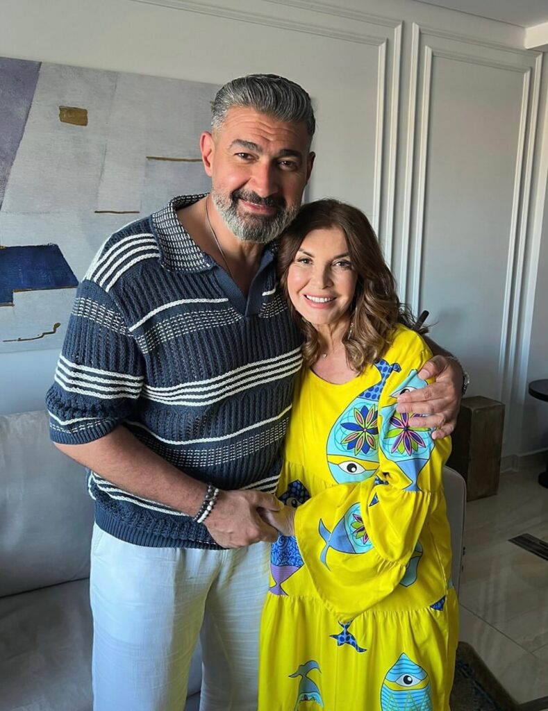 قصة مسلسل كلهم بيحبوا مودي