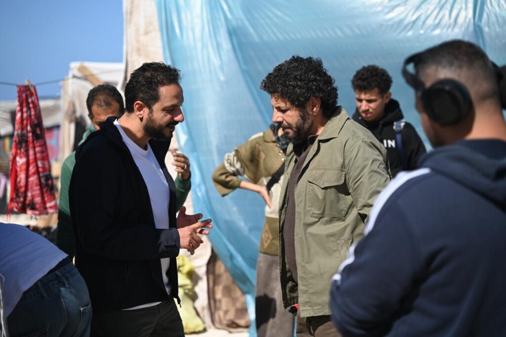 اين تم تصوير اصحاب الارض